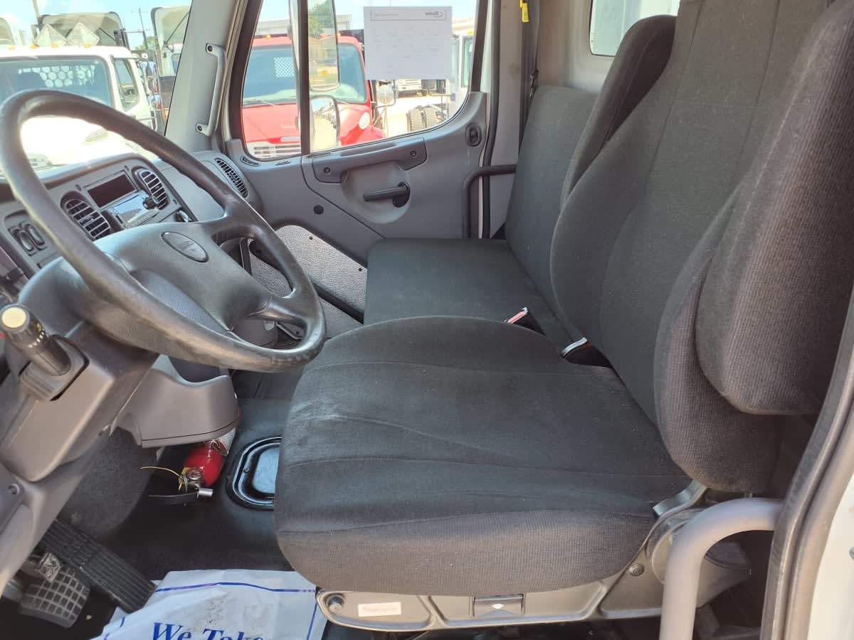 2020 Freightliner M2 106 in Greenville, SC — photo 7