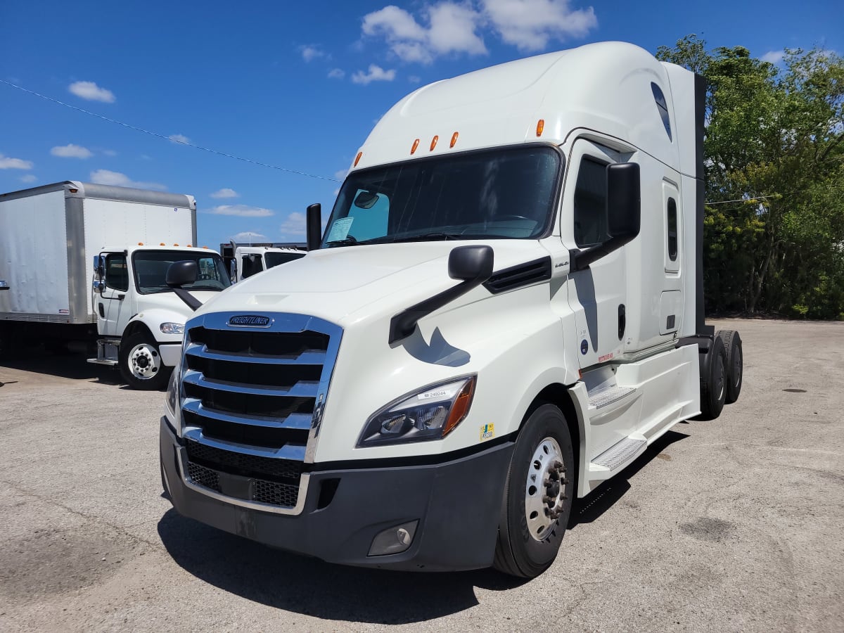 2020 Freightliner/Mercedes NEW CASCADIA PX12664 249244