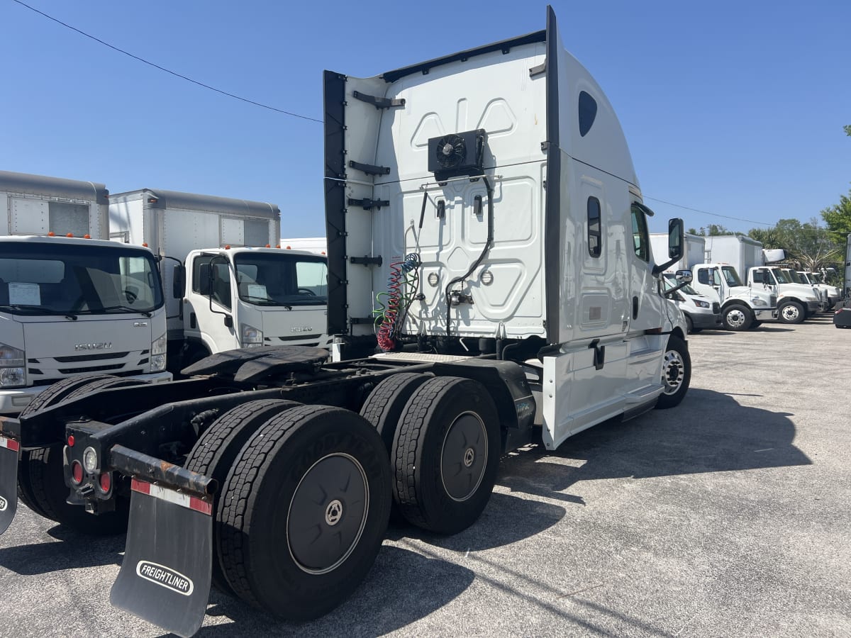 2020 Freightliner/Mercedes NEW CASCADIA PX12664 249251