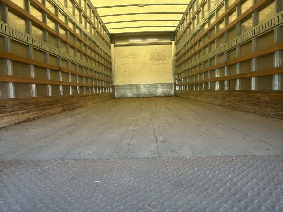 2020 Freightliner M2 106 in Syracuse, NY — photo 8