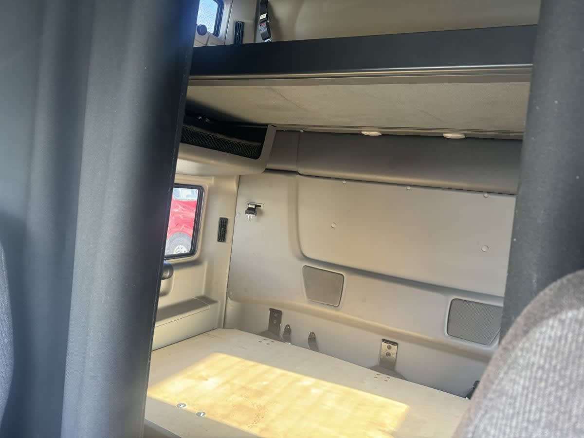 2020 Navistar International LT625 SLPR CAB 249789