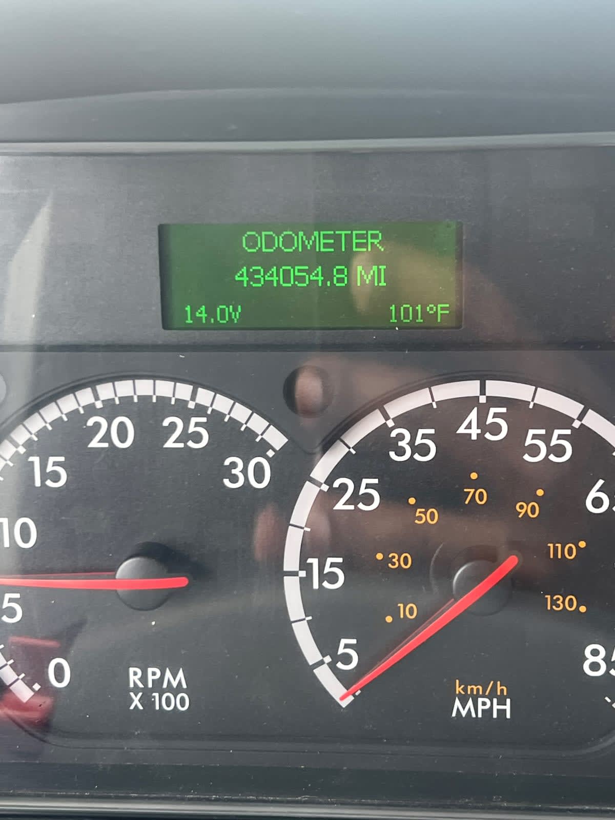 2018 Freightliner M2 106 - image 10