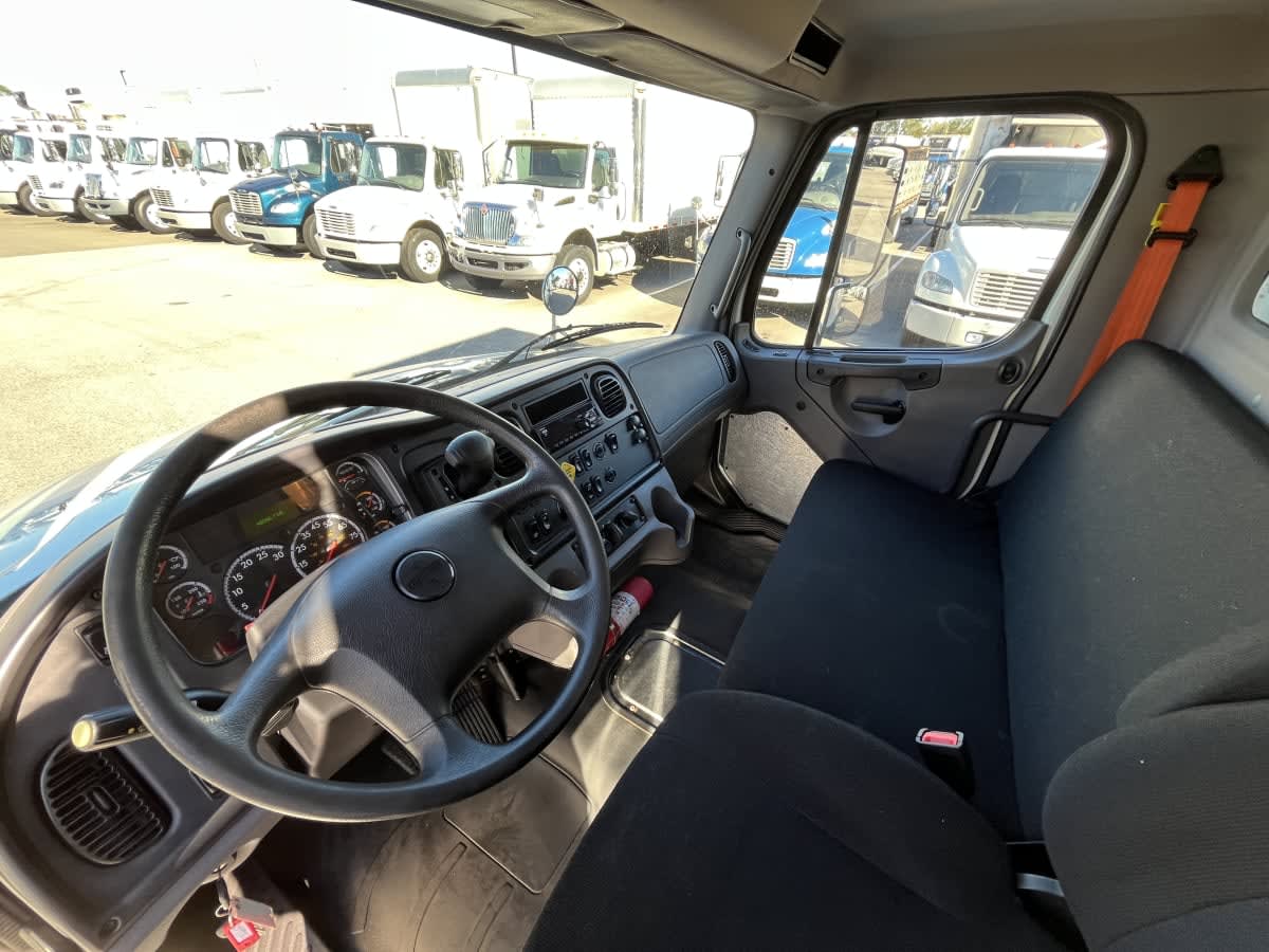 2020 Freightliner/Mercedes M2 106 249982