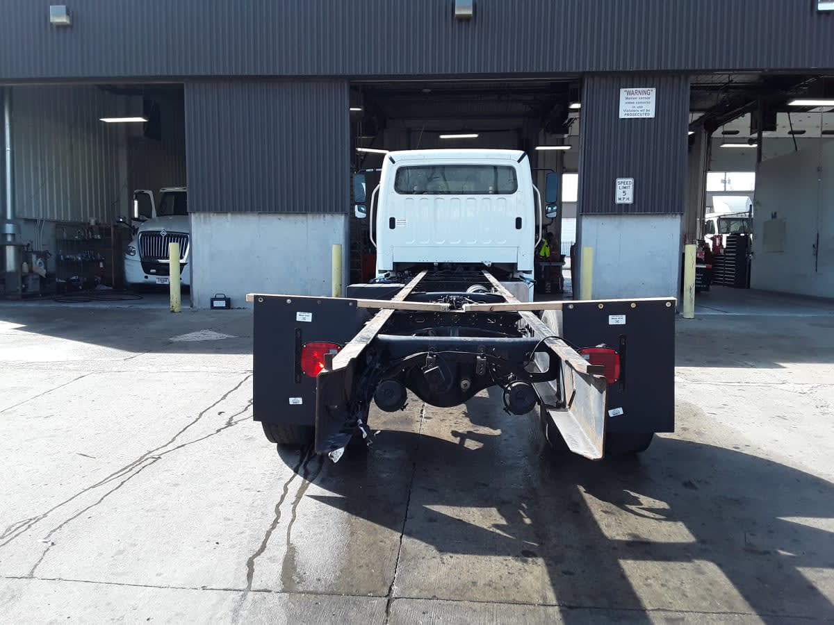 2020 Freightliner/Mercedes M2 106 249991