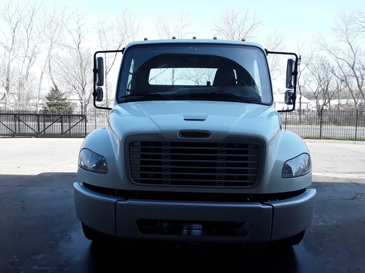 2020 Freightliner/Mercedes M2 106 249991