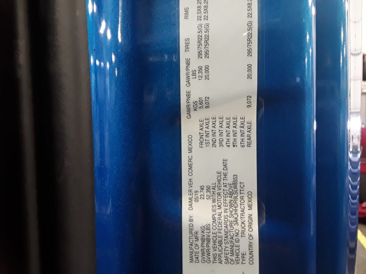 2020 Freightliner/Mercedes NEW CASCADIA PX12664 250676