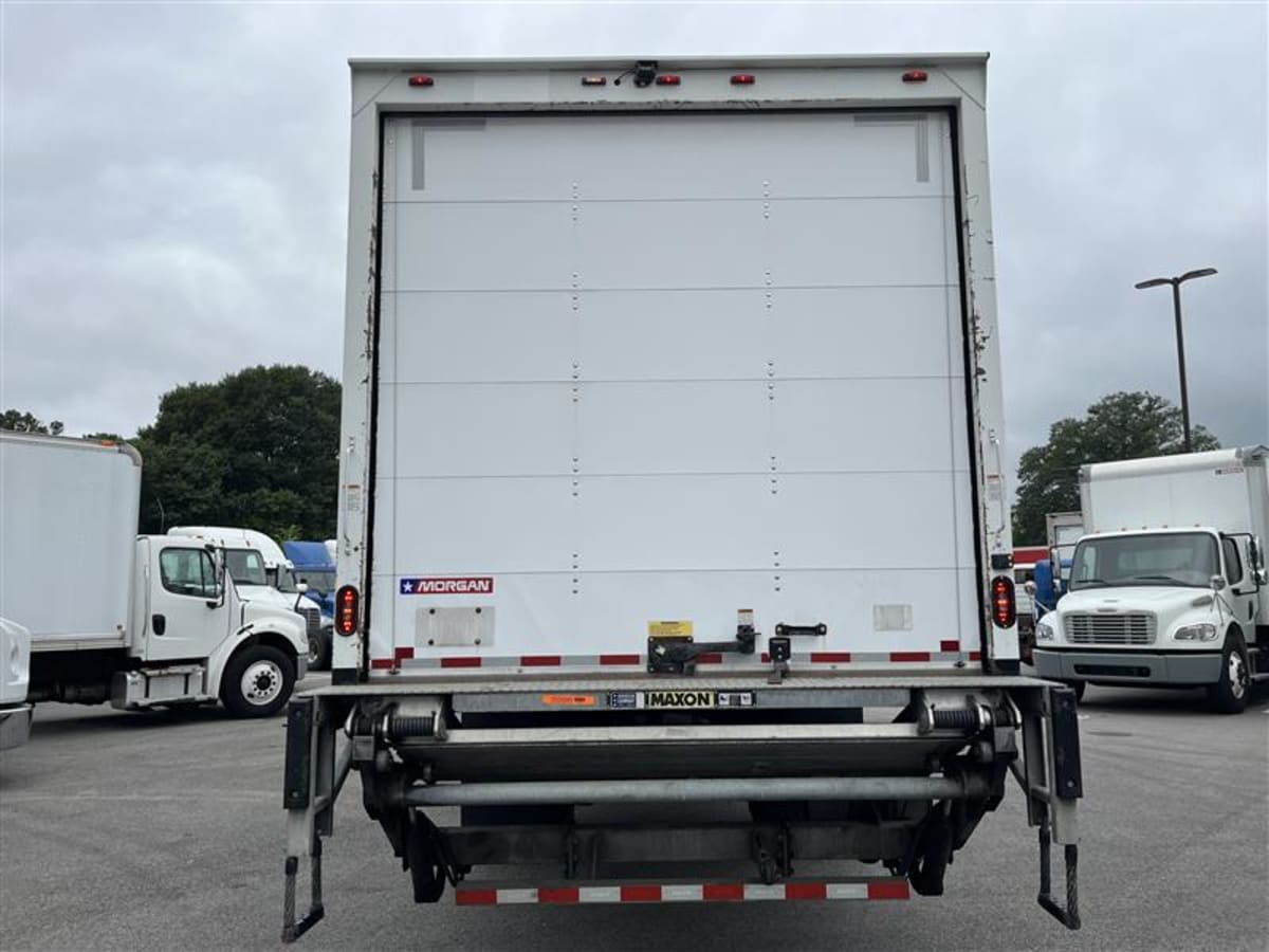 2020 Freightliner M2 106 250689