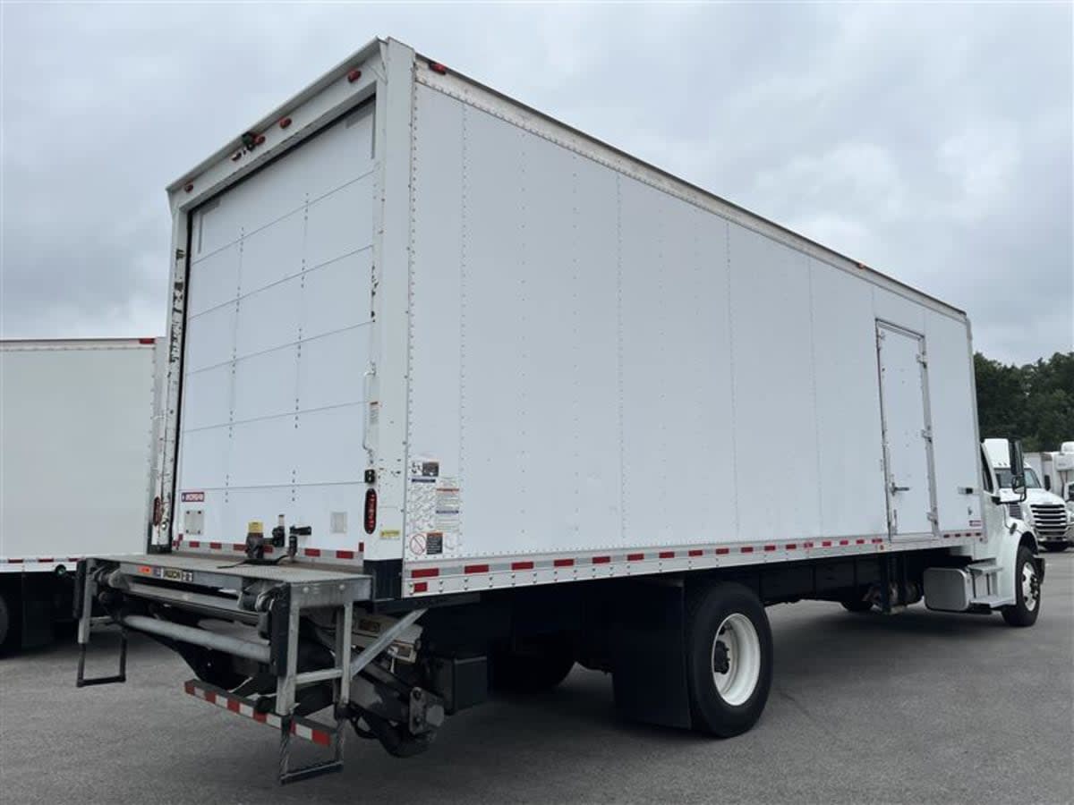 2020 Freightliner M2 106 250689