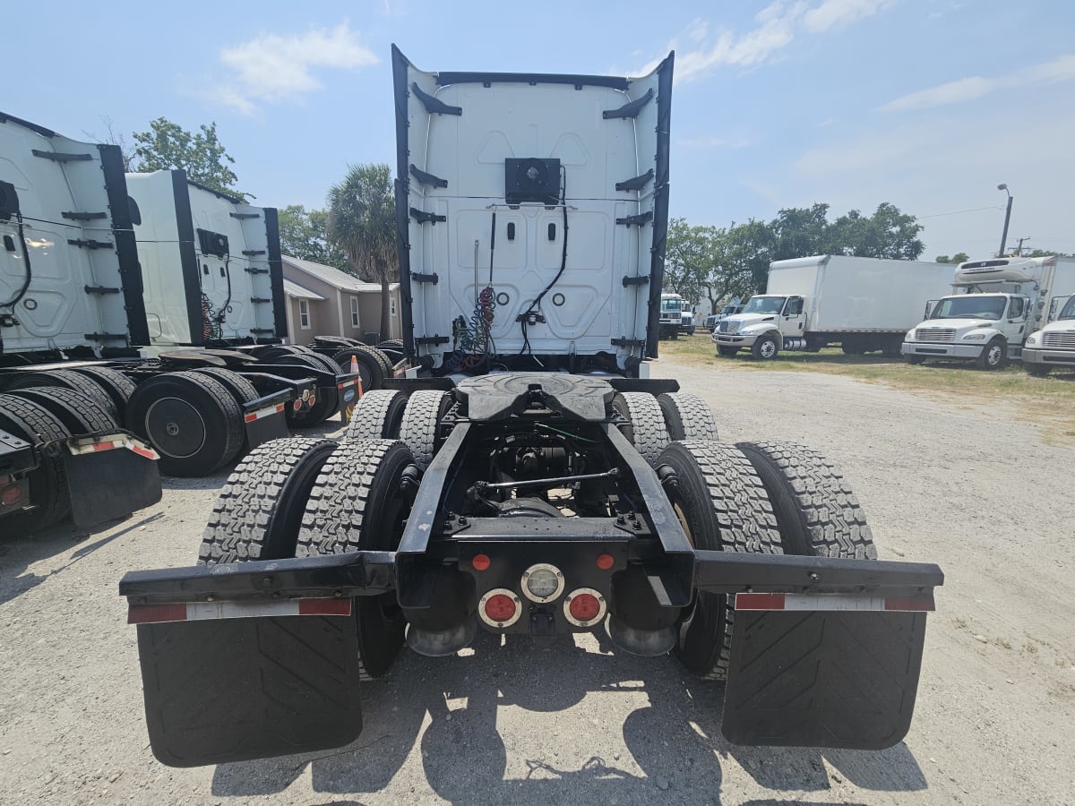 2020 Freightliner/Mercedes NEW CASCADIA PX12664 250708