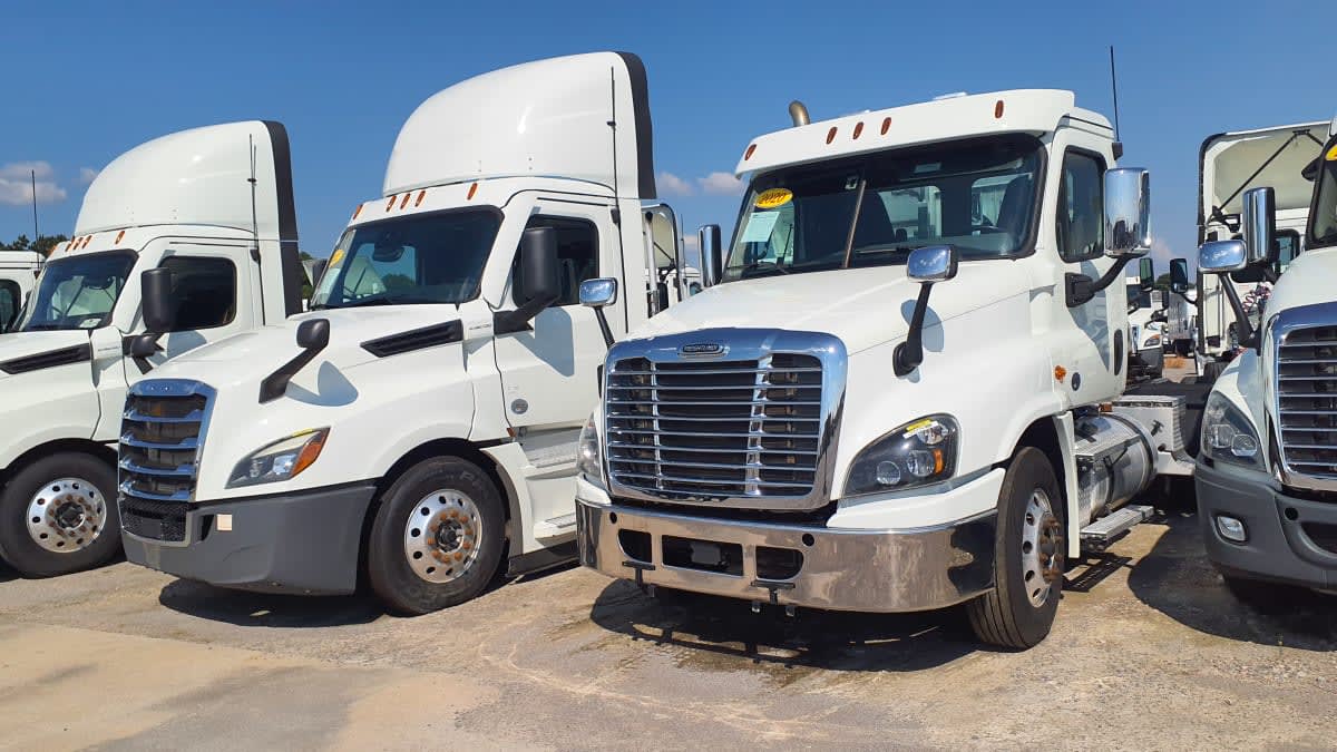 2020 Freightliner Cascadia in Birmingham, AL