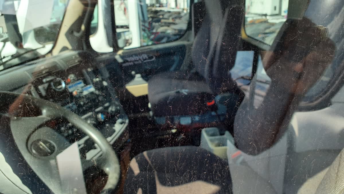 2020 Freightliner Cascadia in Birmingham, AL — photo 7