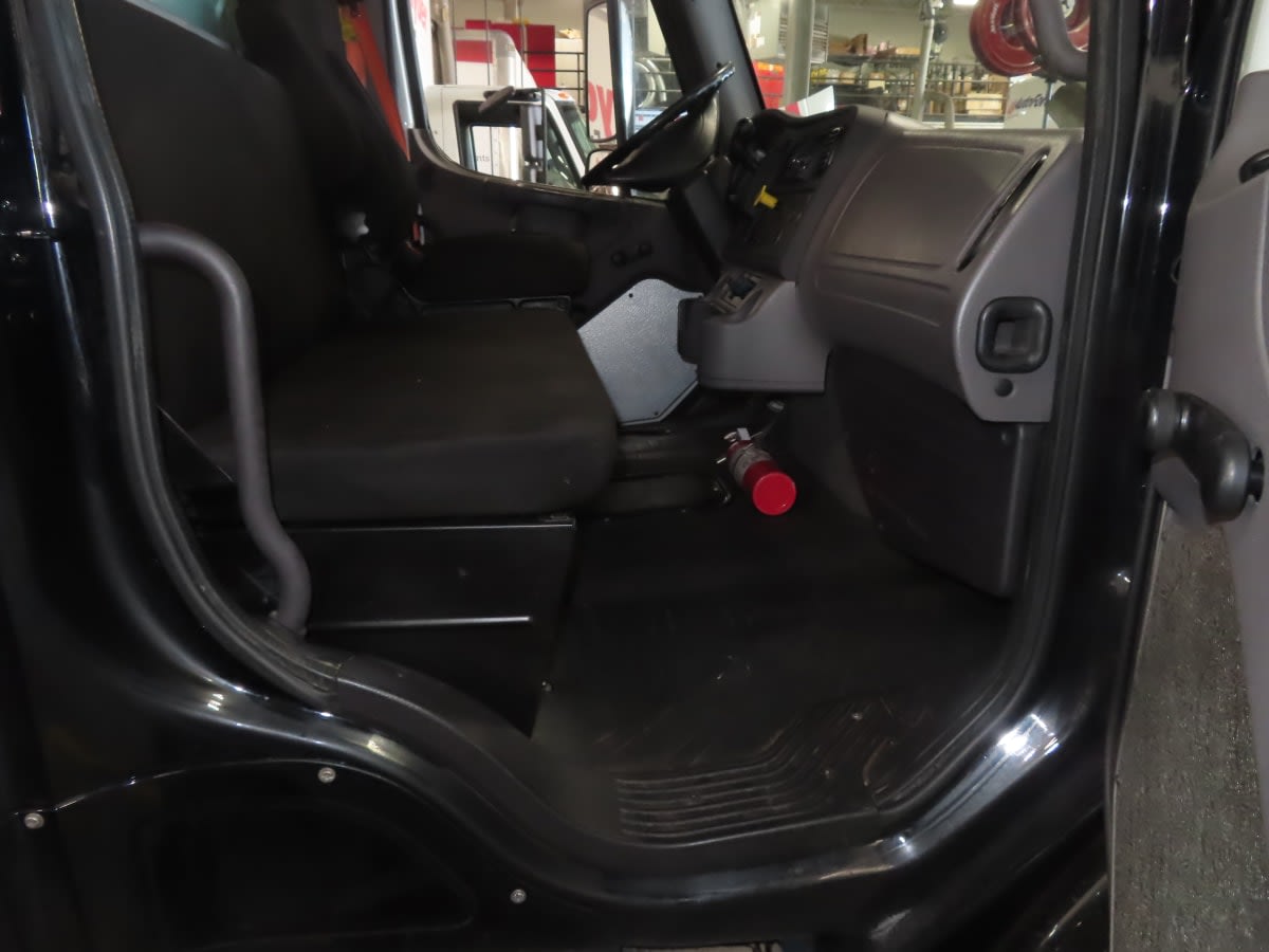 2020 Freightliner M2 106 250773