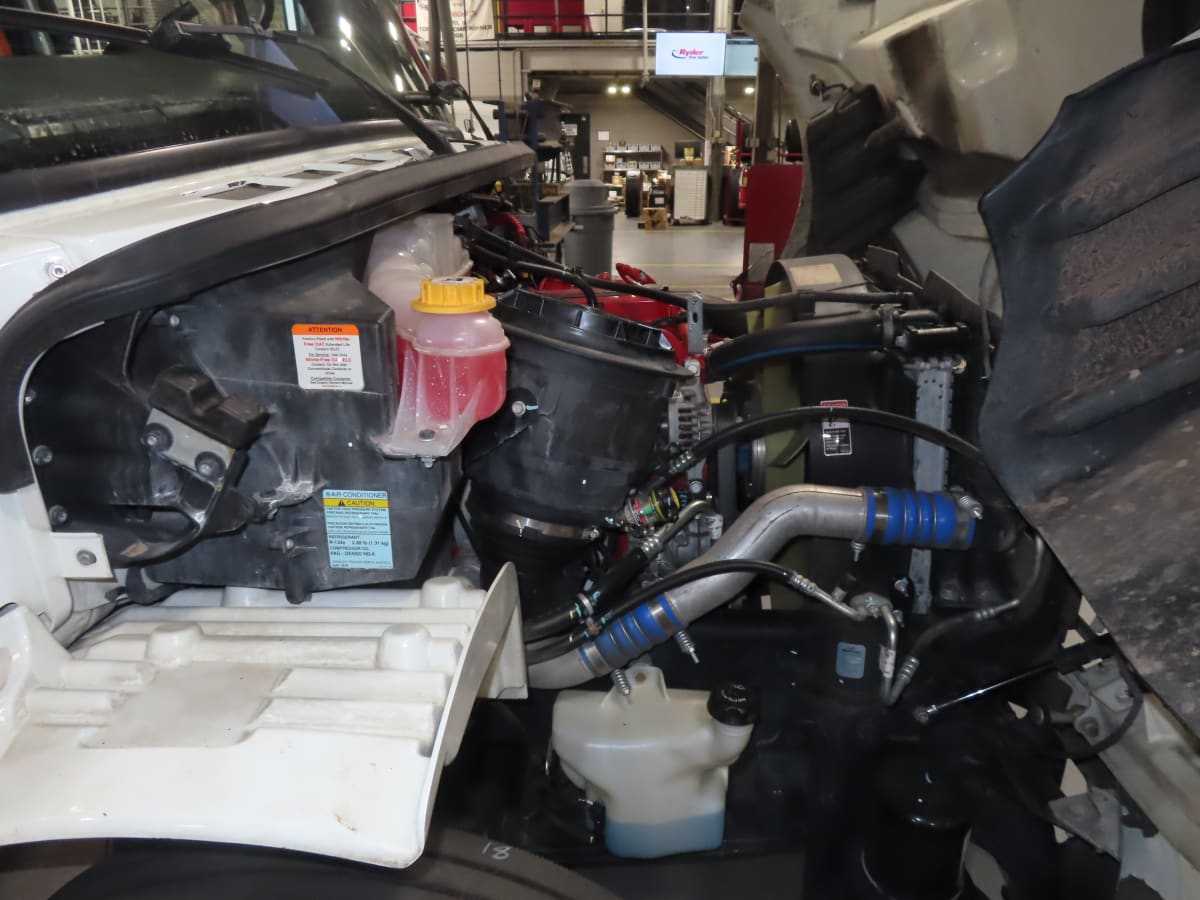 2020 Freightliner M2 106 250774