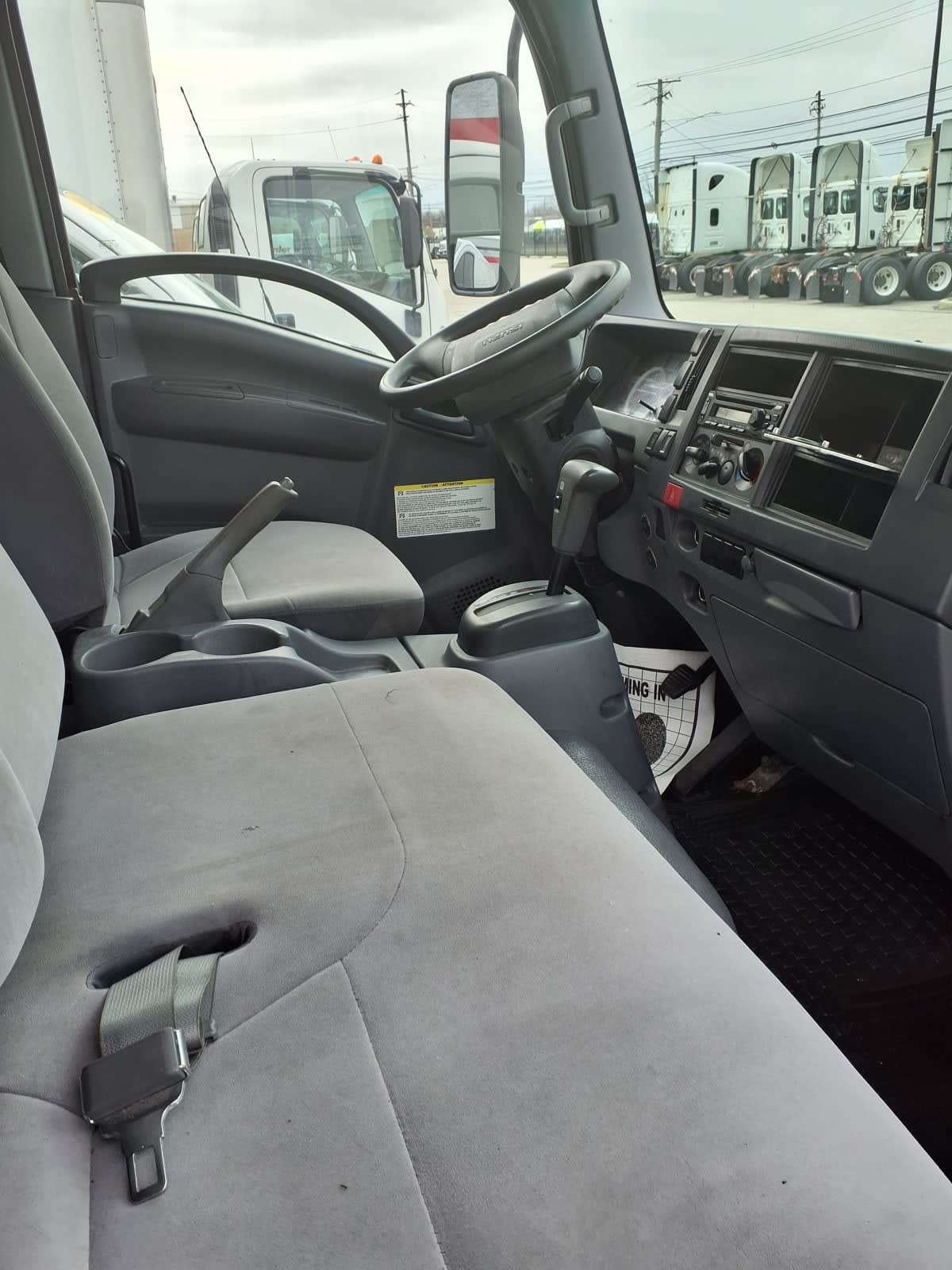 2020 Isuzu NPR 250827