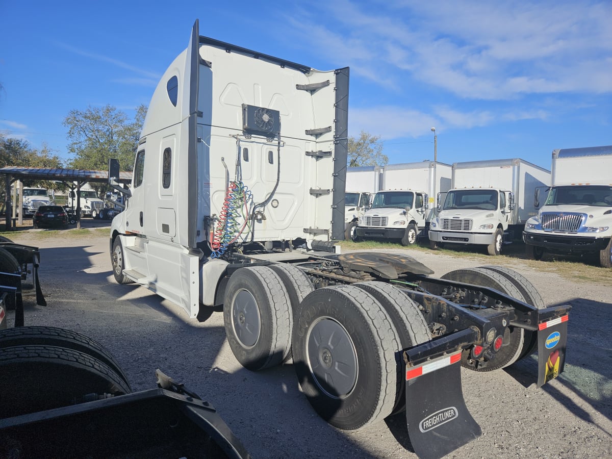 2020 Freightliner/Mercedes NEW CASCADIA PX12664 250879