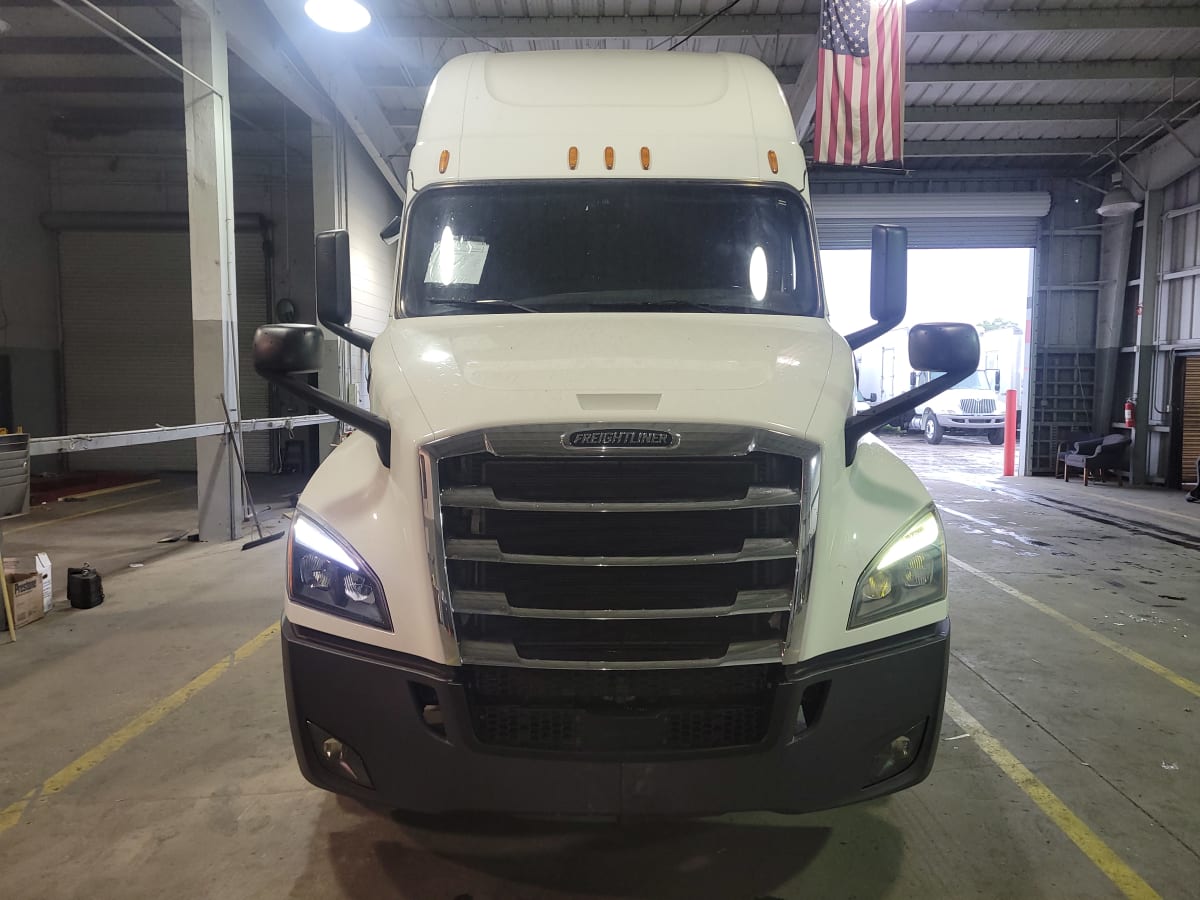 2020 Freightliner/Mercedes NEW CASCADIA PX12664 250880
