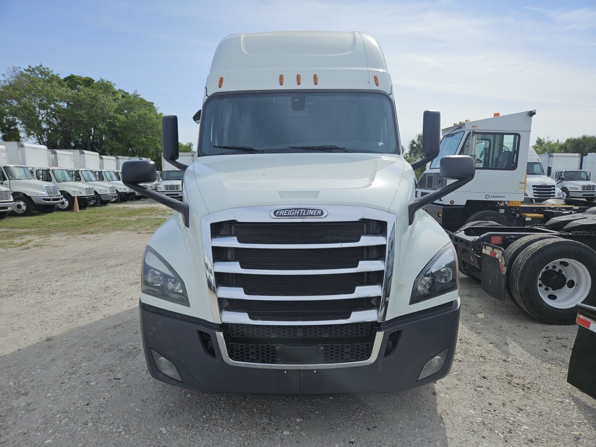 2020 Freightliner/Mercedes NEW CASCADIA PX12664 250882