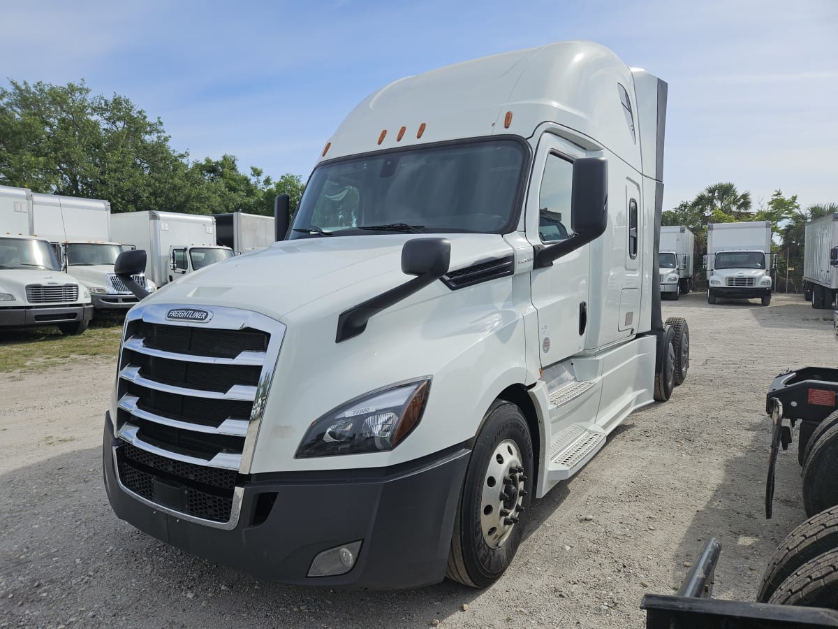 2020 Freightliner/Mercedes NEW CASCADIA PX12664 250882