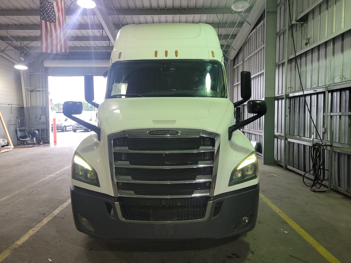 2020 Freightliner/Mercedes NEW CASCADIA PX12664 250890