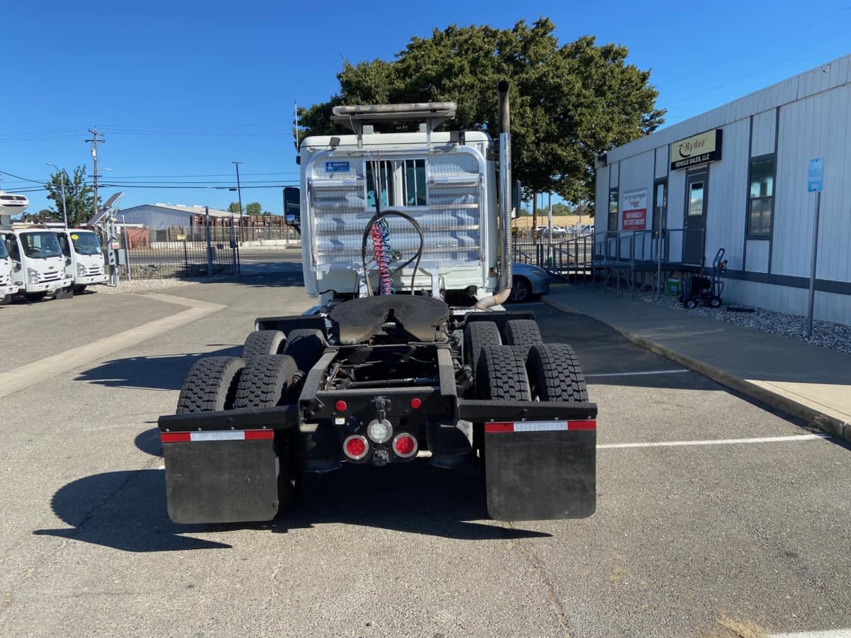 2020 Freightliner Cascadia in West Sacramento, CA — photo 5