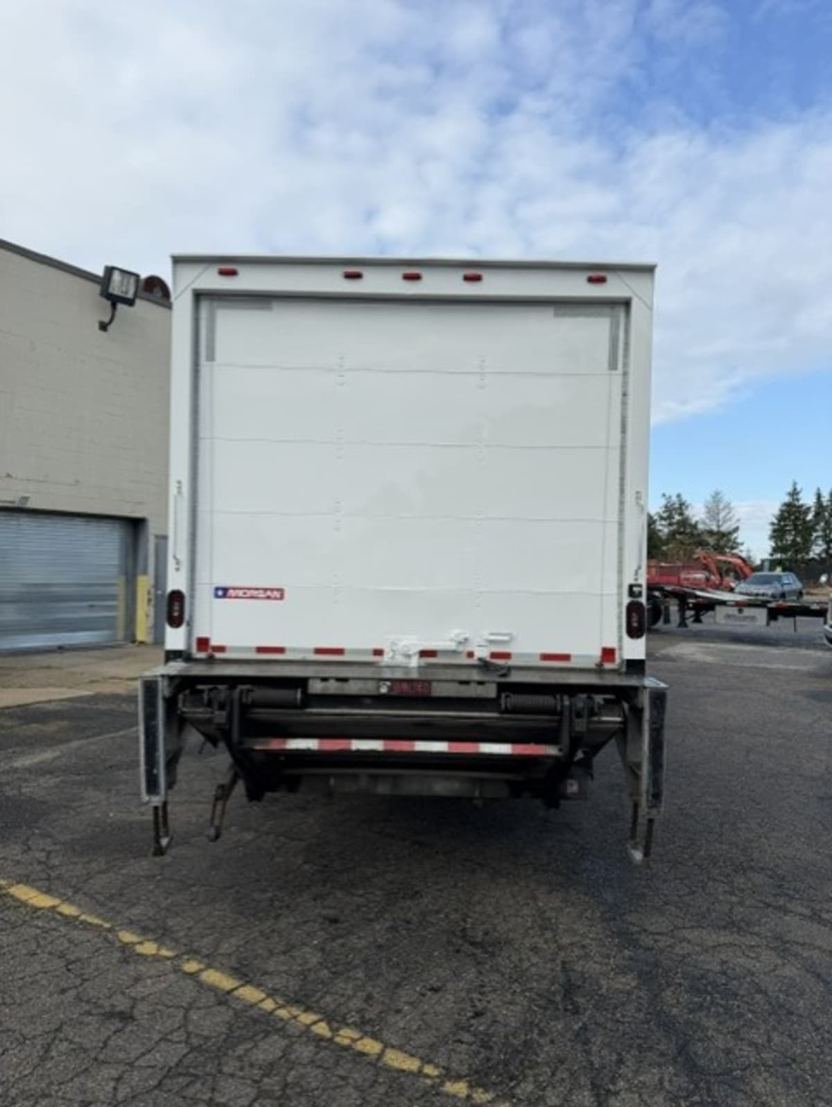 2020 Freightliner M2 106 in Farmingdale, NY — photo 5