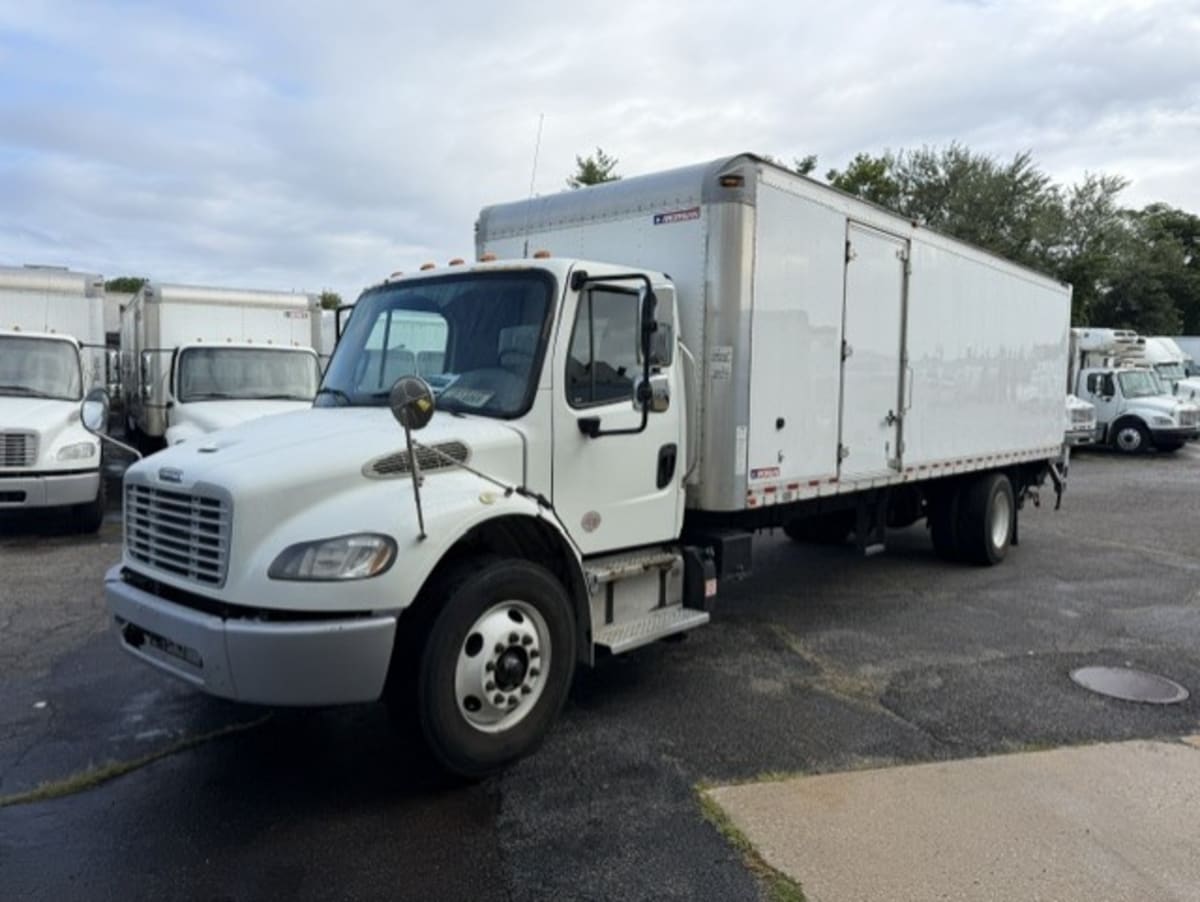2020 Freightliner M2 106 in Farmingdale, NY