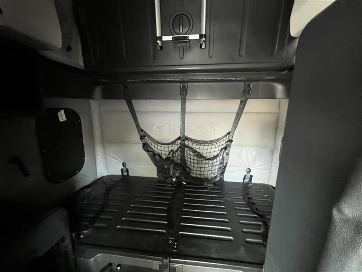 2020 Freightliner Cascadia in Beltsville, MD — photo 8