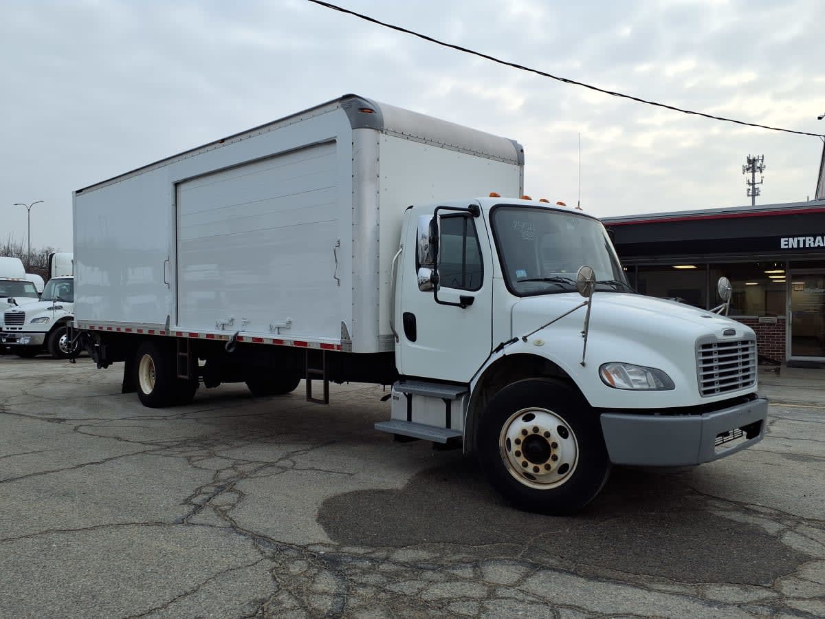 2020 Freightliner/Mercedes M2 106 251521