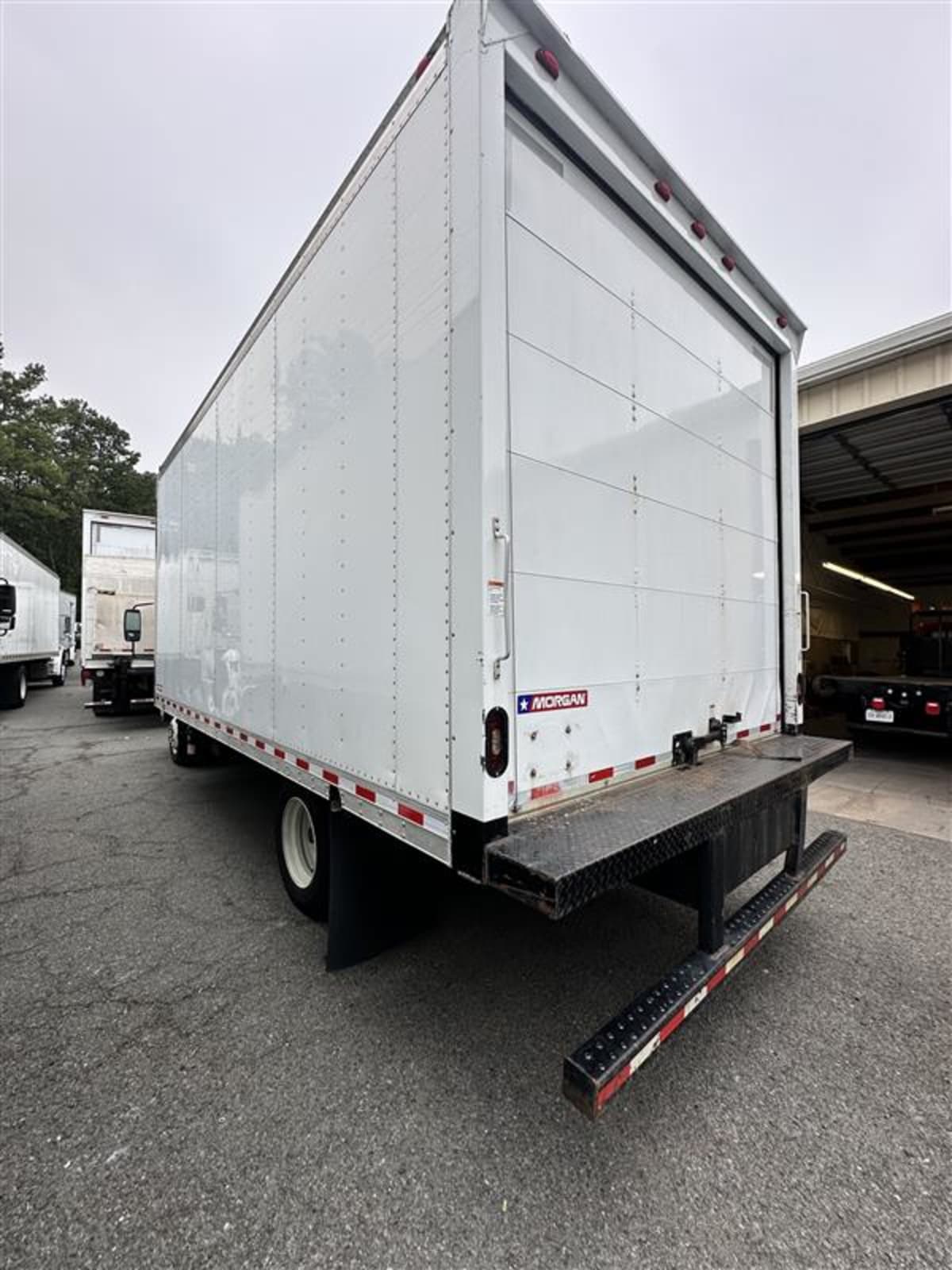 2020 Isuzu NRR 251926