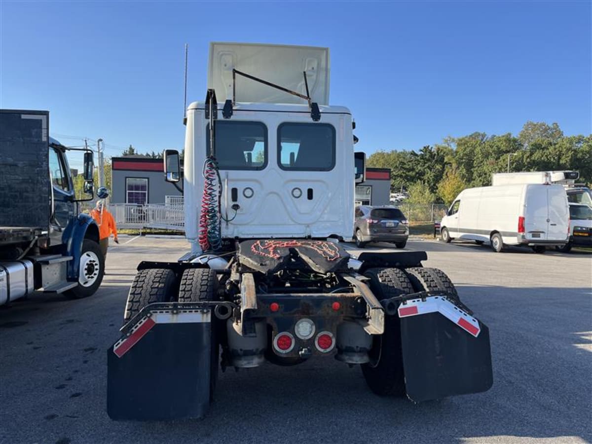 2020 Freightliner/Mercedes CASCADIA 125 252090