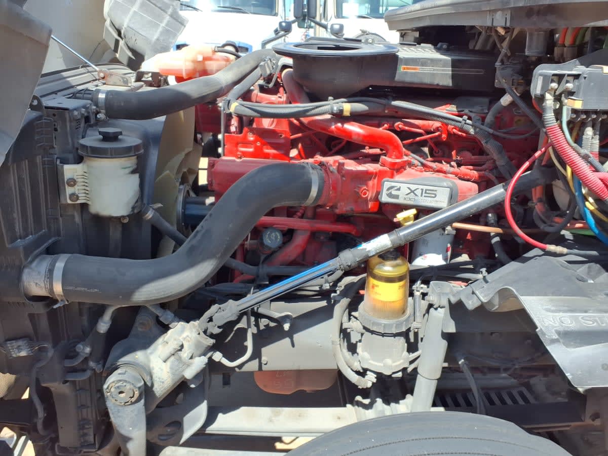 2020 Navistar International LT625 DAYCAB T/A 252134