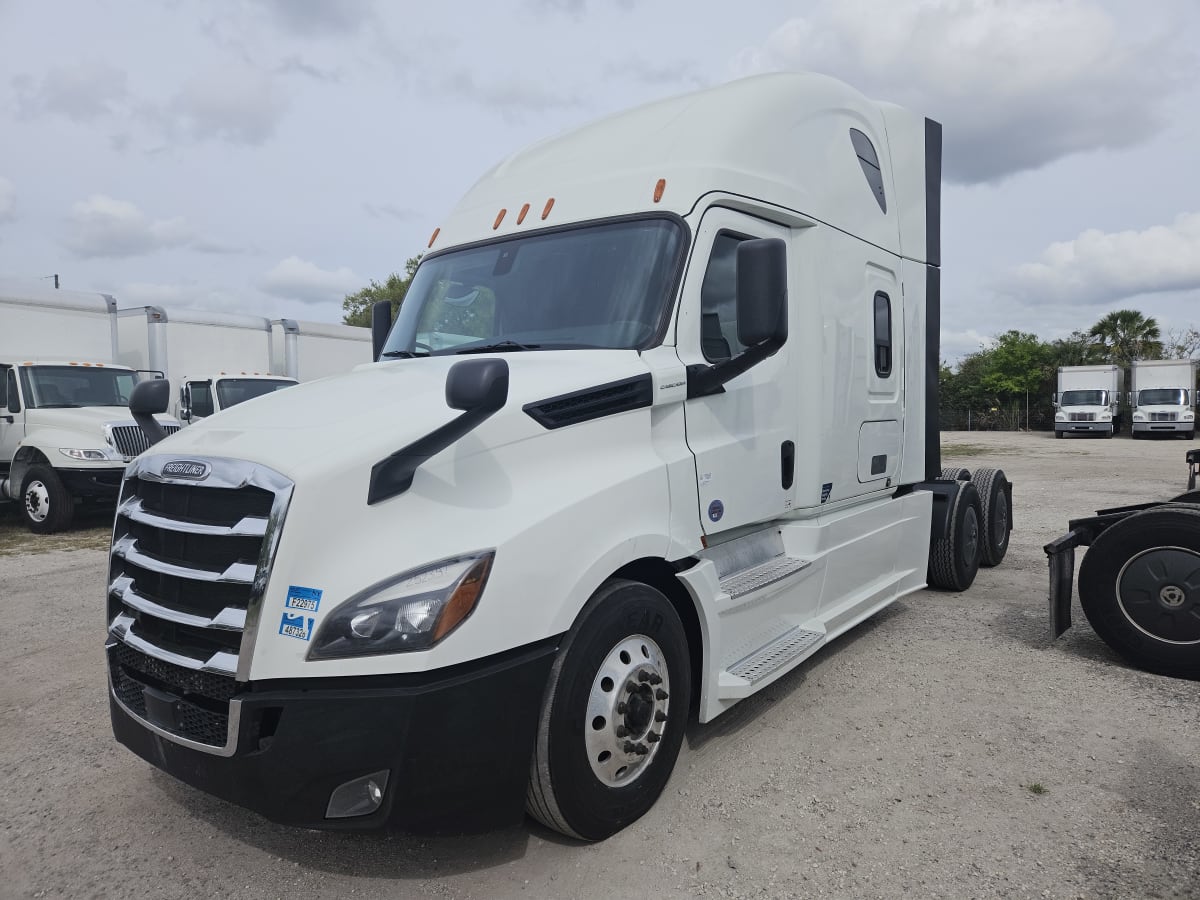 2020 Freightliner/Mercedes NEW CASCADIA PX12664 252391