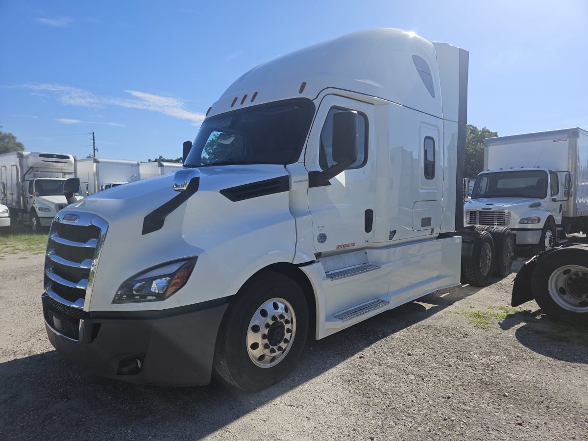 2020 Freightliner/Mercedes NEW CASCADIA PX12664 252393