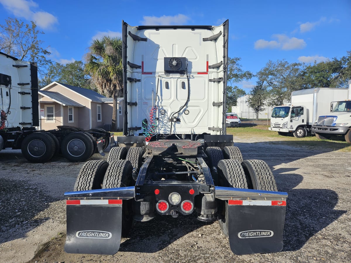 2020 Freightliner/Mercedes NEW CASCADIA PX12664 252402