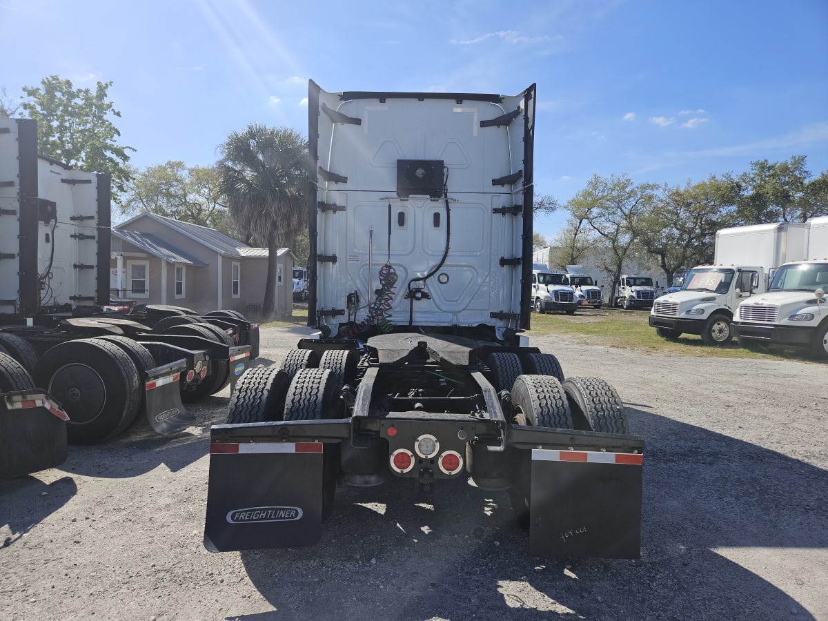 2020 Freightliner/Mercedes NEW CASCADIA PX12664 252409