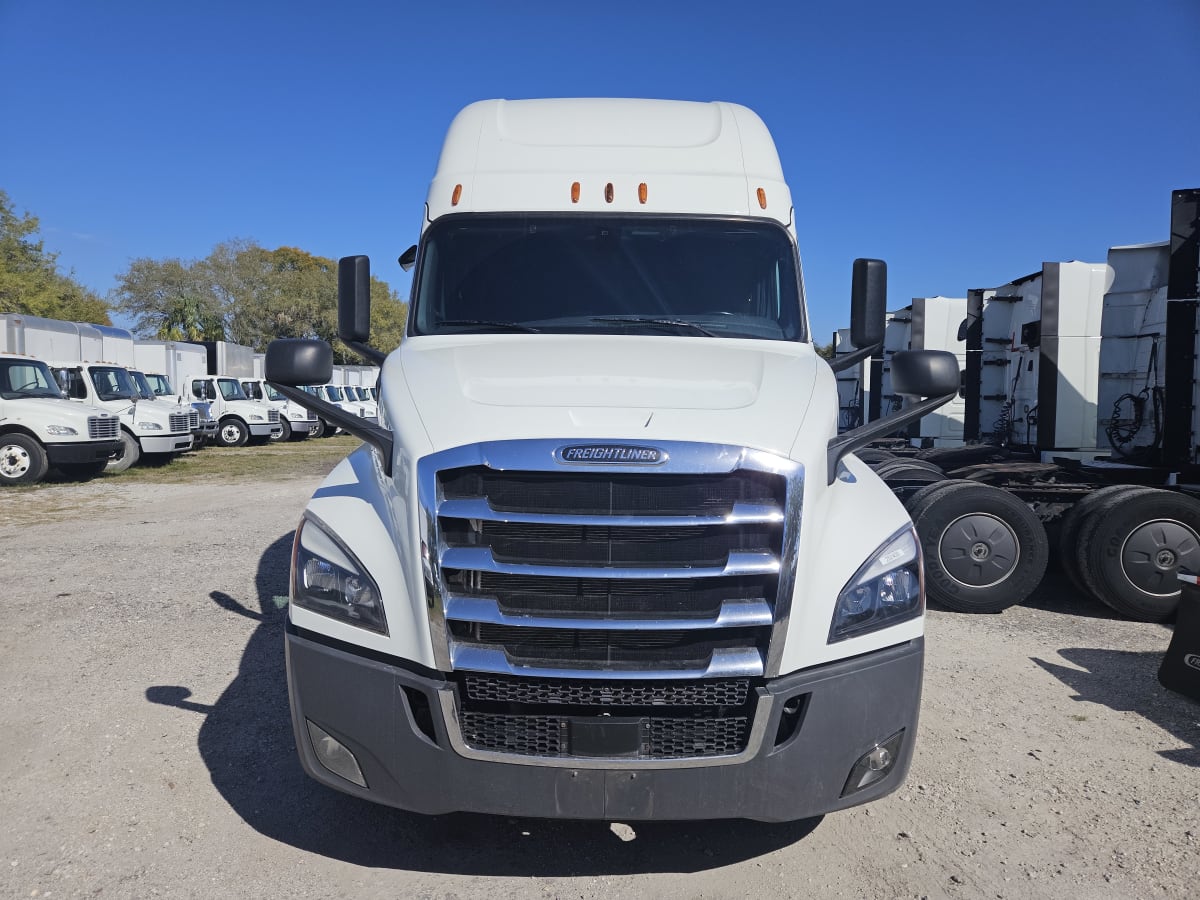 2020 Freightliner/Mercedes NEW CASCADIA PX12664 252409