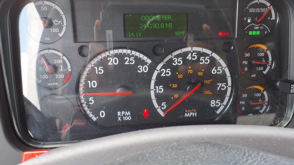 2020 Freightliner M2 106 252521
