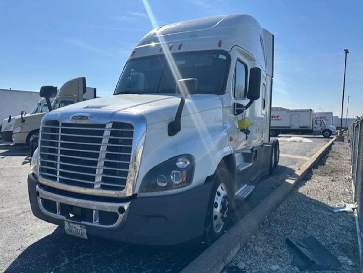 2020 Freightliner/Mercedes CASCADIA 125 252536