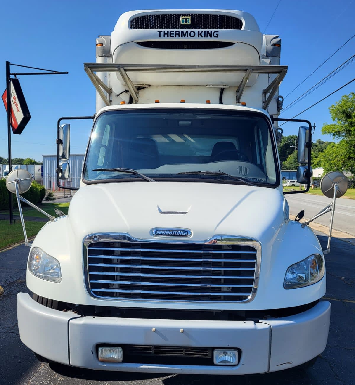 2020 Freightliner M2 106 in Jacksonville, FL — photo 2