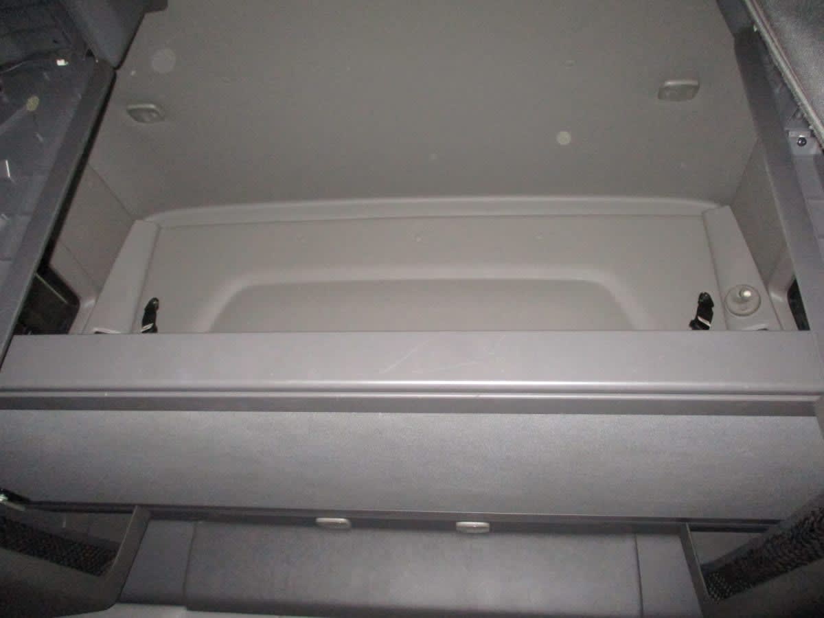 2020 International - image 15