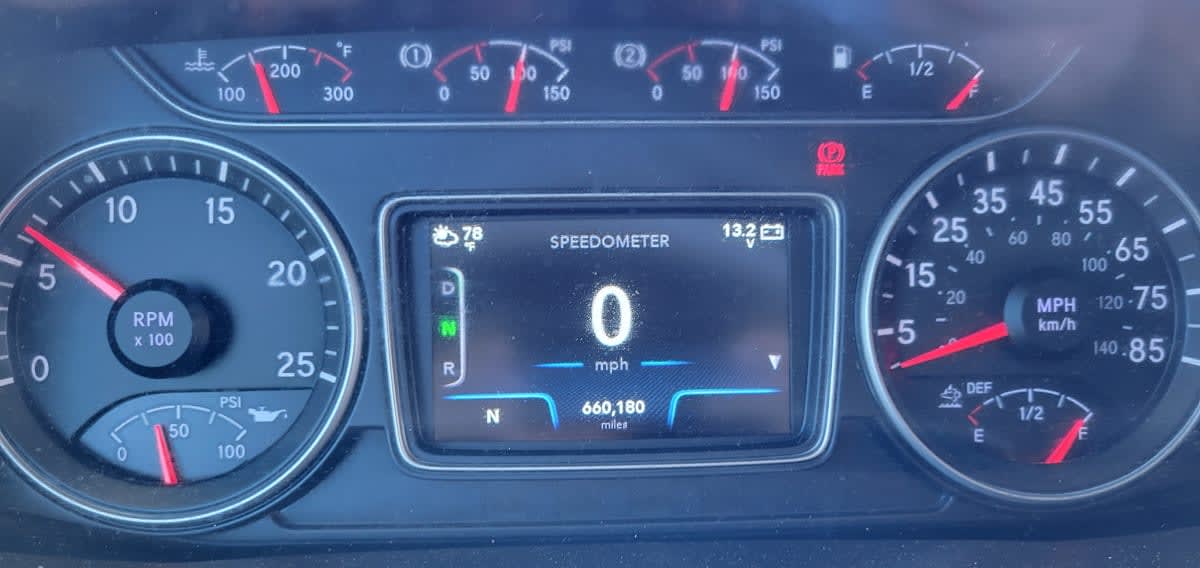 2020 International - image 11