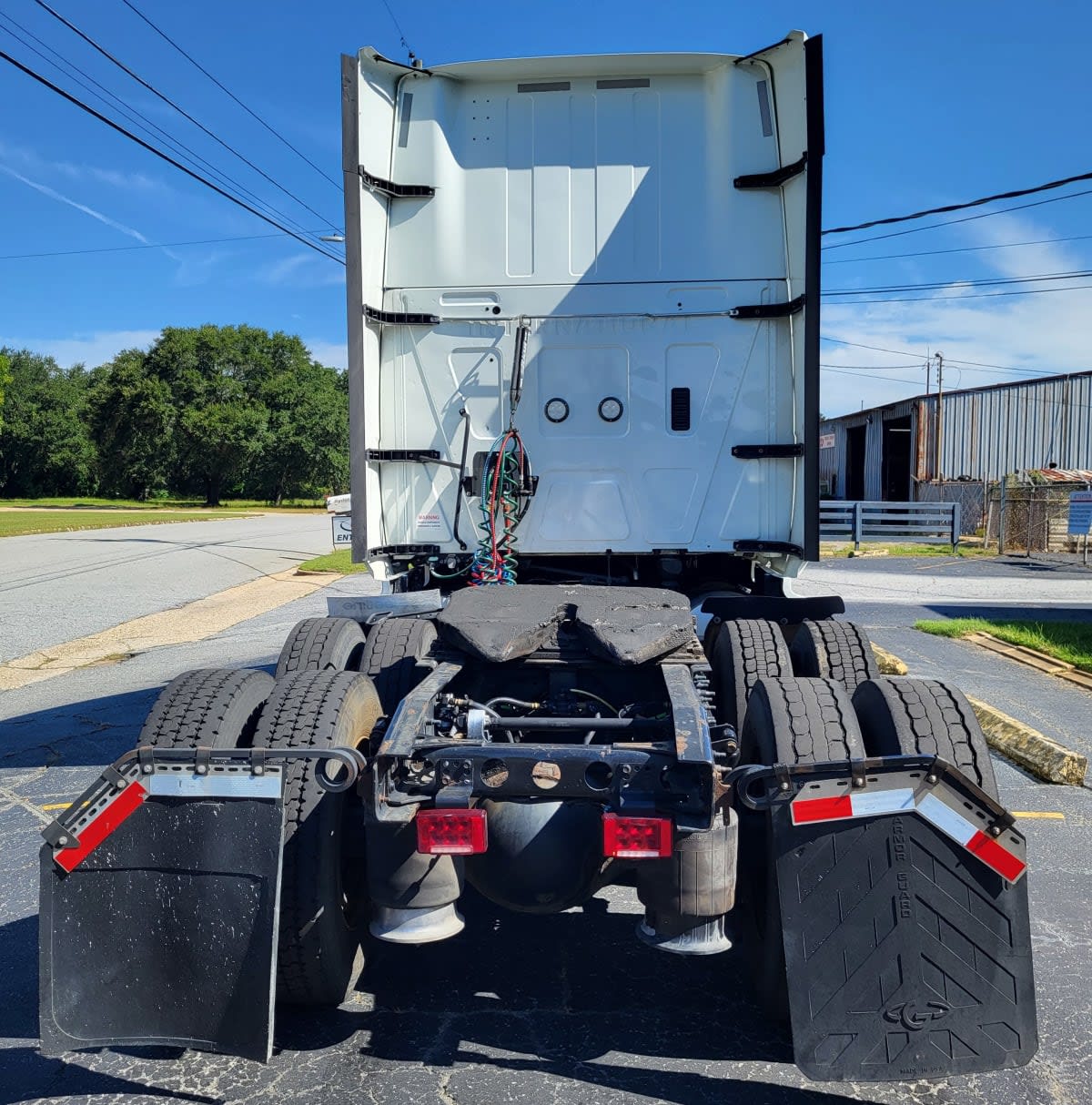 2020 International - image 5