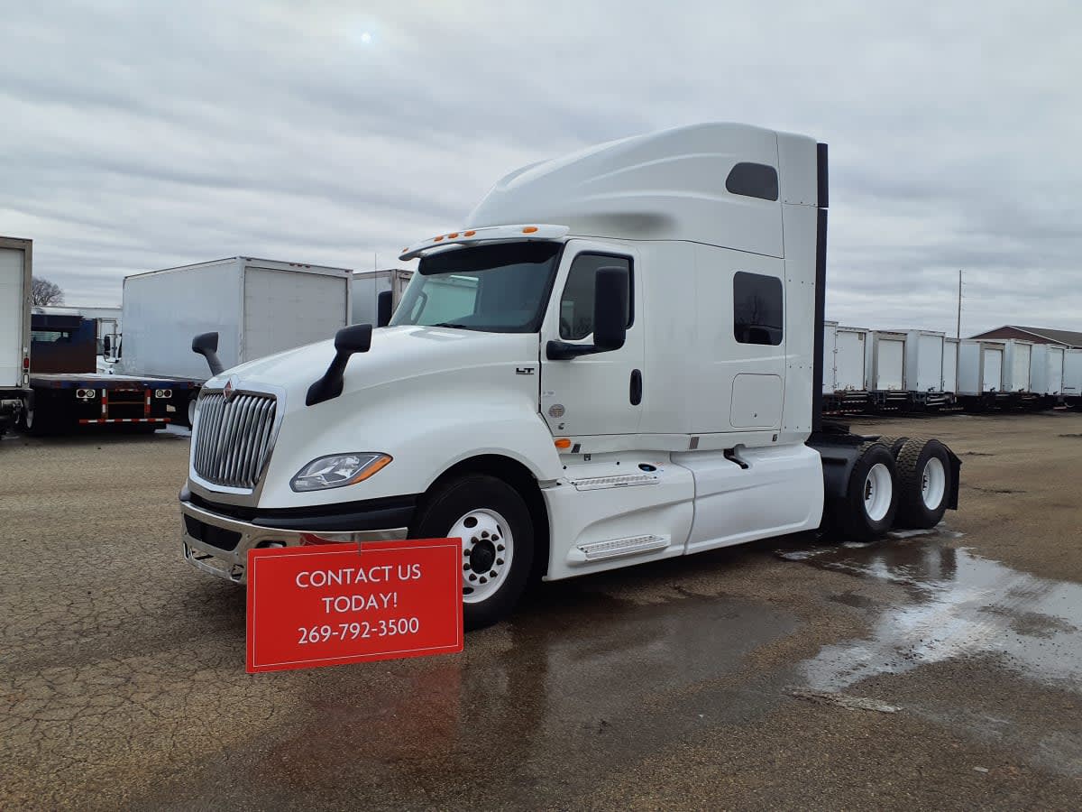 2020 Navistar International LT625 SLPR CAB 252627