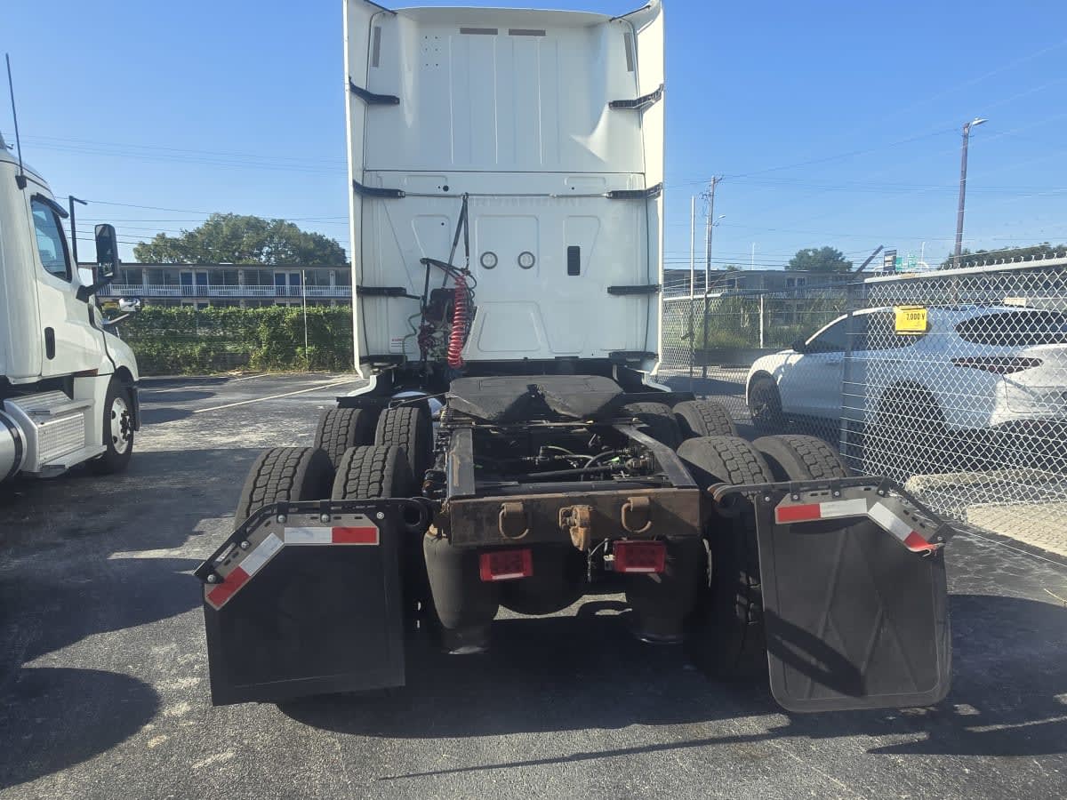 2020 Navistar International LT625 SLPR CAB 252633