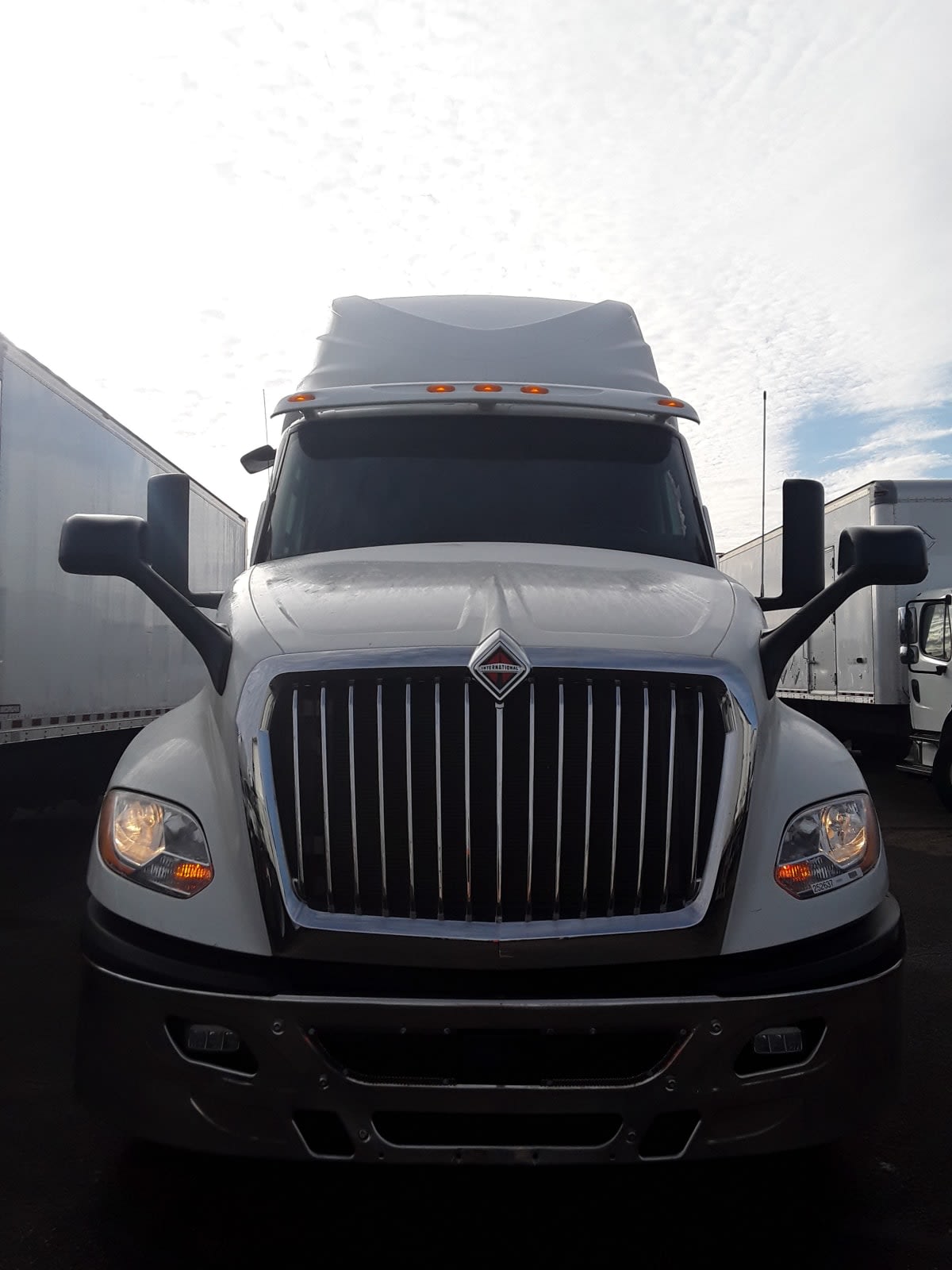 2020 Navistar International LT625 SLPR CAB 252637