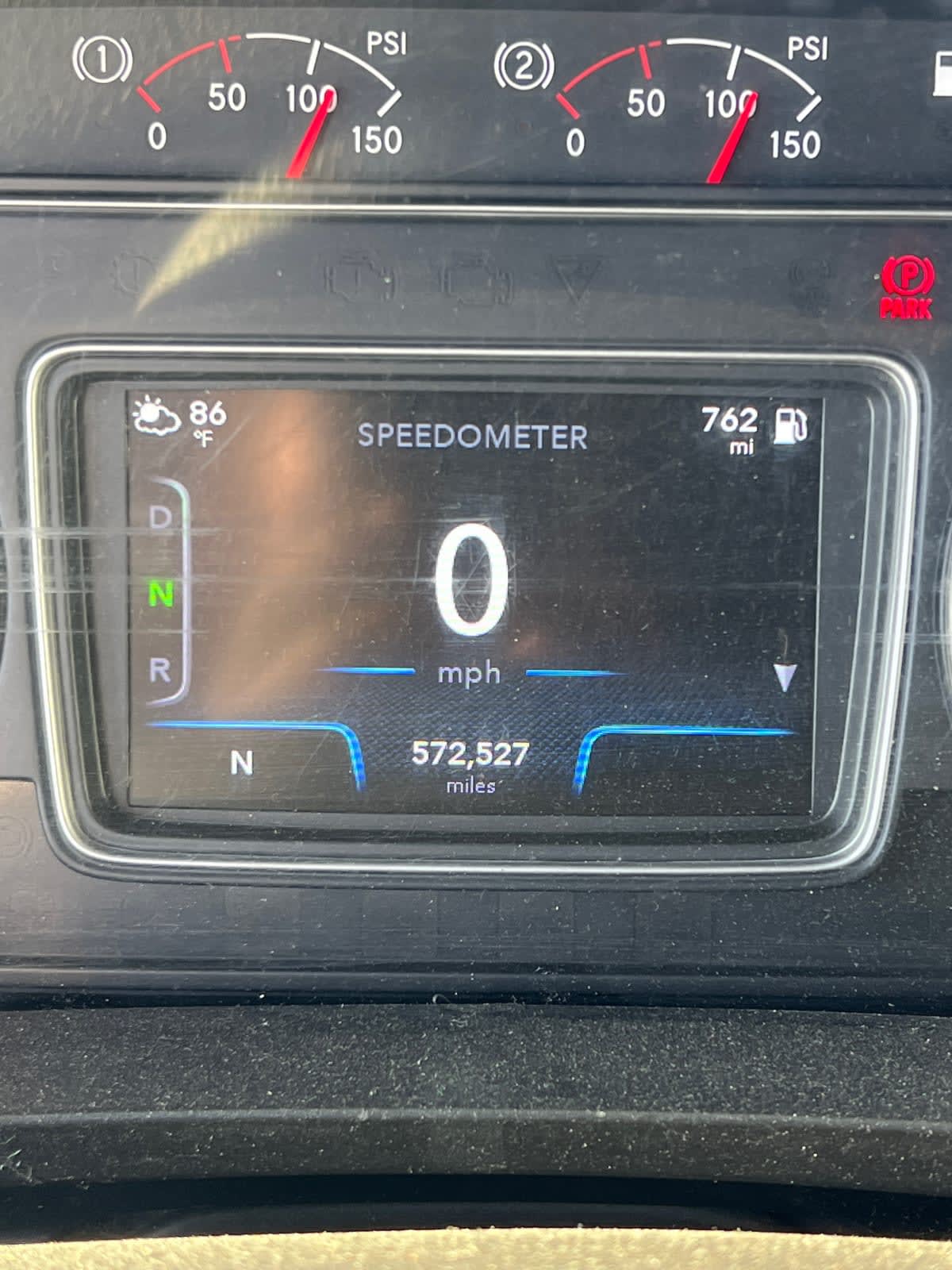 2020 Navistar International LT625 DAYCAB S/A 252653