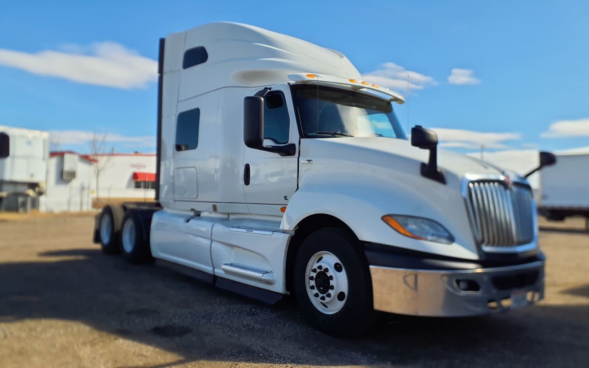 2020 International - image 3