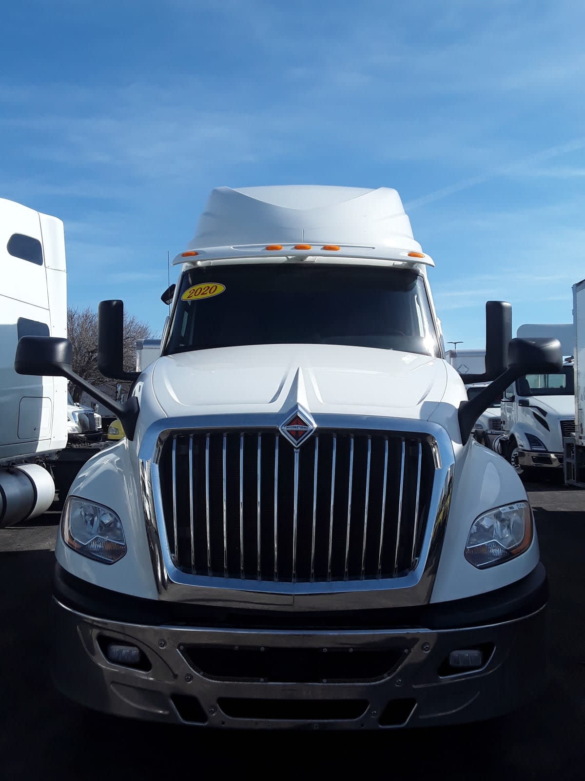 2020 Navistar International LT625 SLPR CAB 252692