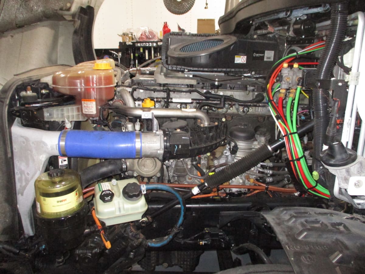 2021 Freightliner - image 9