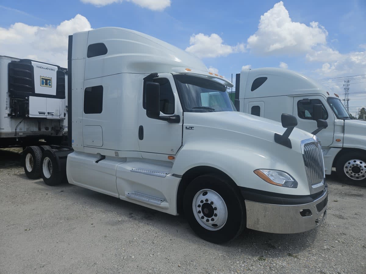 2020 Navistar International LT625 SLPR CAB 252720